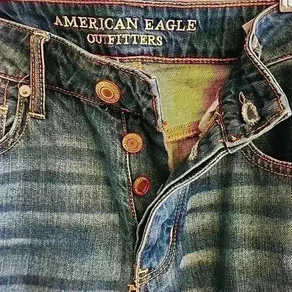 American Eagle Tomgirl high rise Buttonfly Jeans - Picture 3 of 11